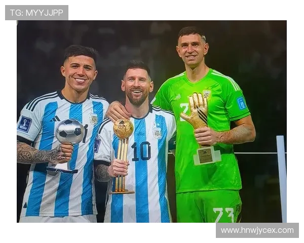 欧美足球明星同框展现友谊与竞技精神的精彩瞬间